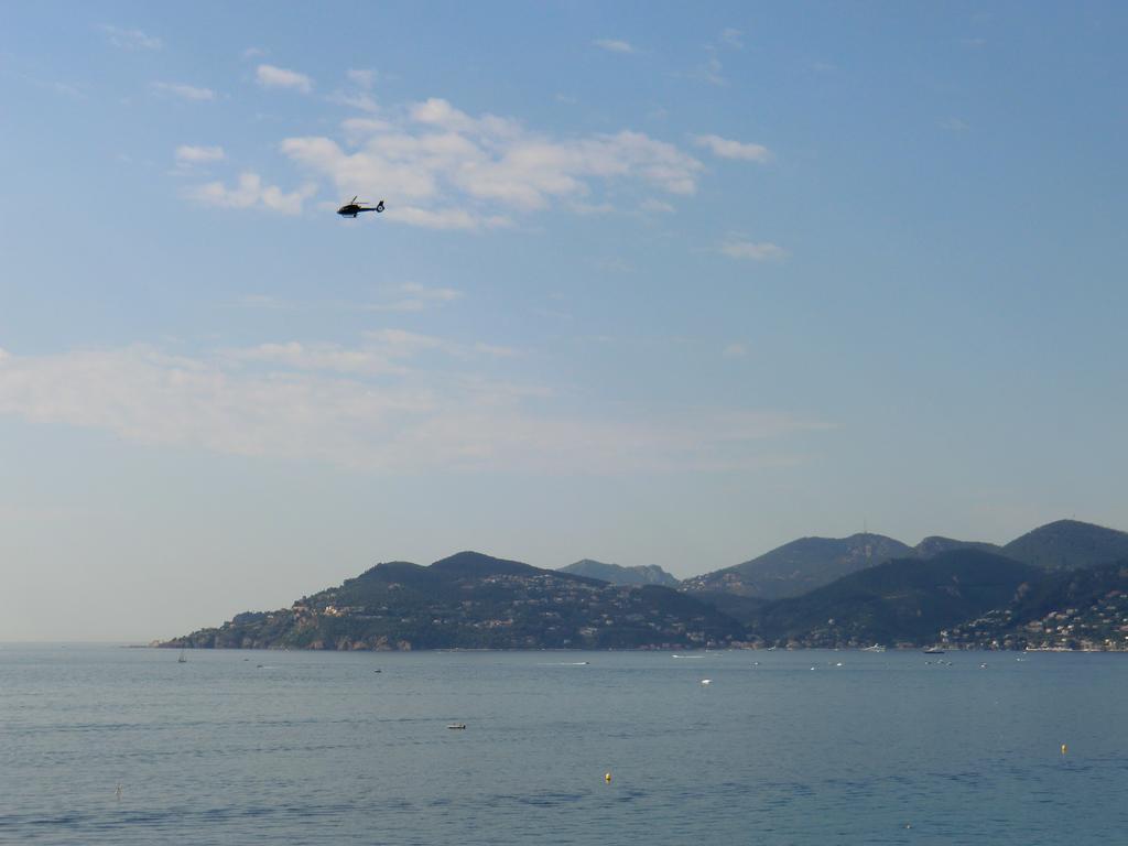 Cannes - View Cap Esterel Kültér fotó